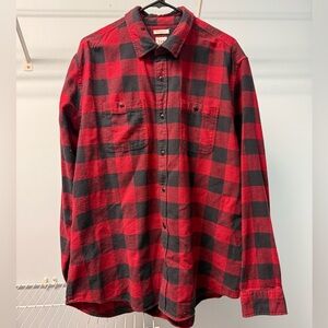 GAP flannel Red and Black Checkered Men's Shirt